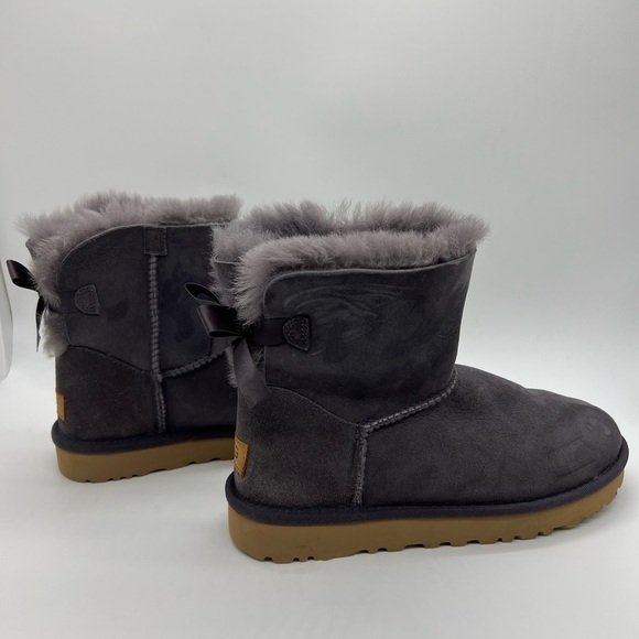 UGG WOMENS SIZE 7 PURPLE MINI BAILEY BOW II BOOTIE - Picture 4 of 15